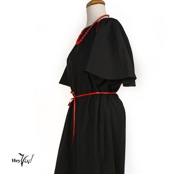 Vintage Black Dress w Red Piping Bell Sleeves and Elastic Waist Sz XL - Hey Viv - Picture 3 of 6